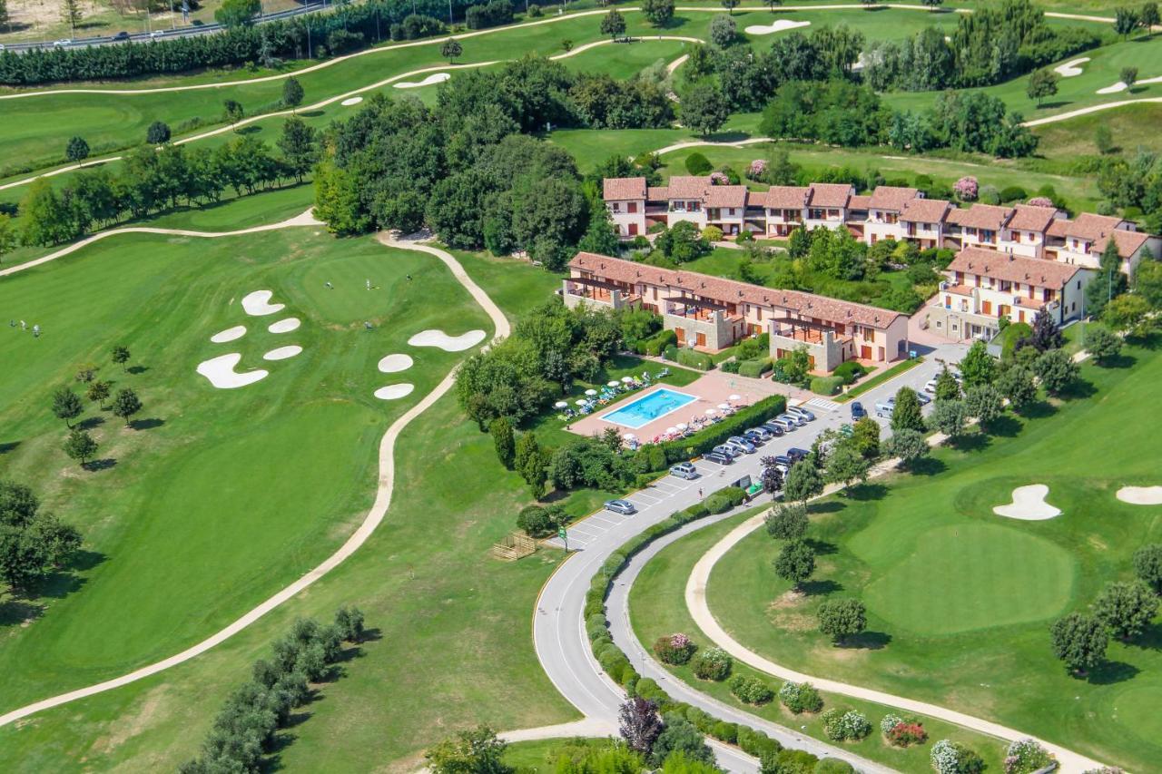 Golf Residenza Aparthotel Πεσκιέρα ντελ Γκάρντα Εξωτερικό φωτογραφία
